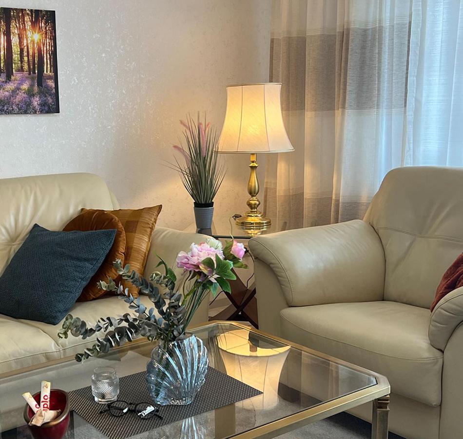 Ferienwohnung Goodtimes Hausen Uber Aar Exterior foto